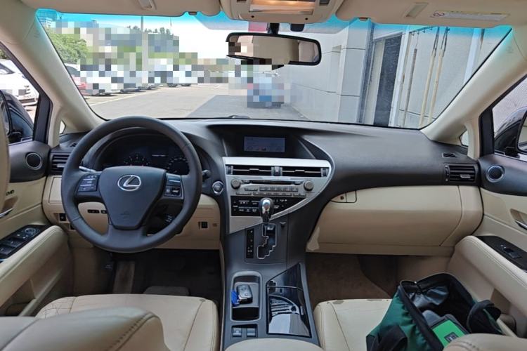 Used Lexus RX Classic 2011 270 Elegant Edition Center Console
