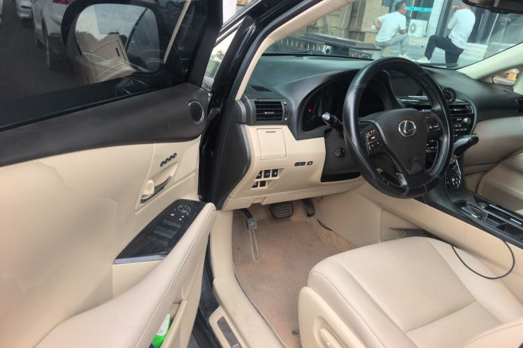 Used Lexus RX Classic 2011 270 Luxury Edition Driver Seat