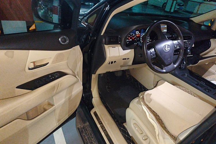 Used Lexus RX Classic 2011 270 Elite Edition Driver Seat