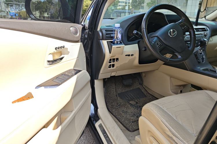 Used Lexus RX Classic 2011 270 Elegant Edition Driver Seat
