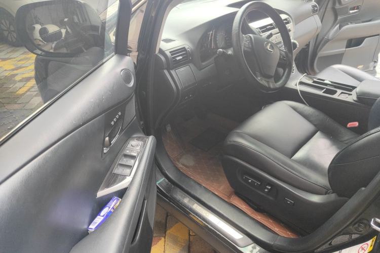 Used Lexus RX Classic 2011 270 Elegant Edition Driver Seat