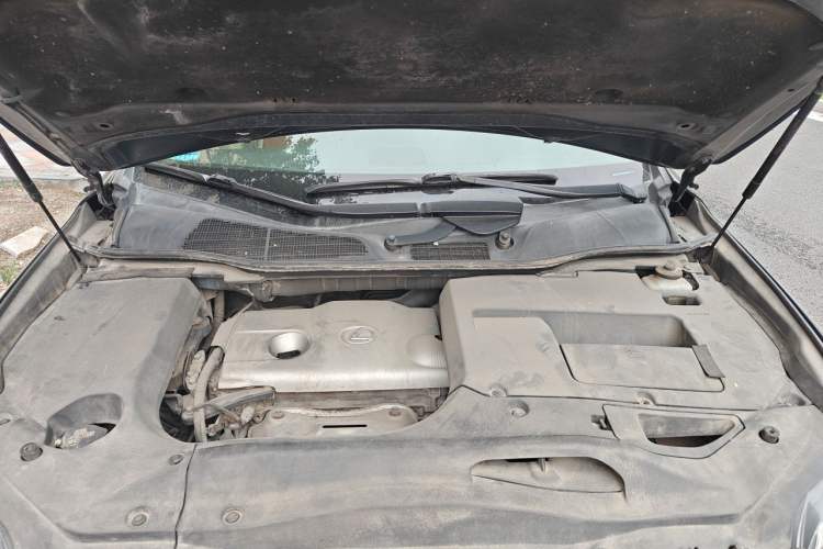 Used Lexus RX Classic 2011 270 Luxury Edition Engine Bay