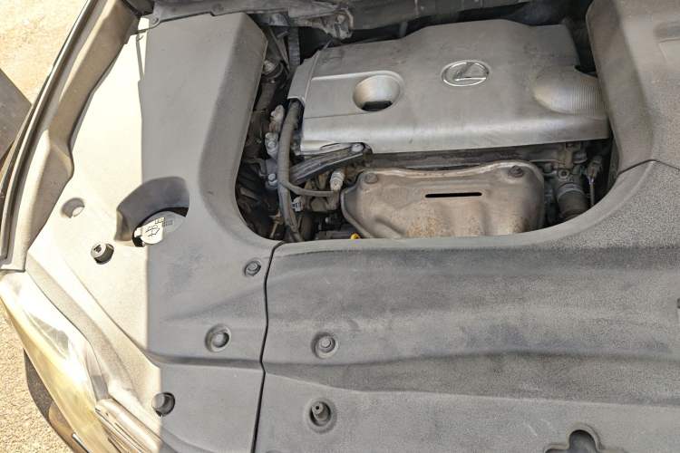 Used Lexus RX Classic 2011 270 Elegant Edition Engine Bay Right