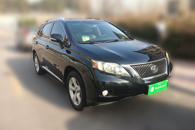 Used Lexus RX Classic 2011 270 Luxury Edition Front Right 45 Deg