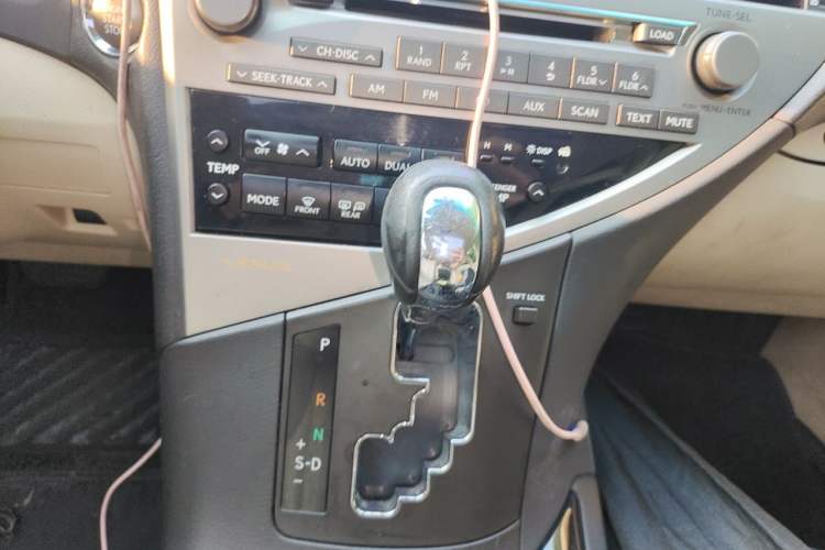 Used Lexus RX Classic 2011 270 Elegant Edition Gear Lever