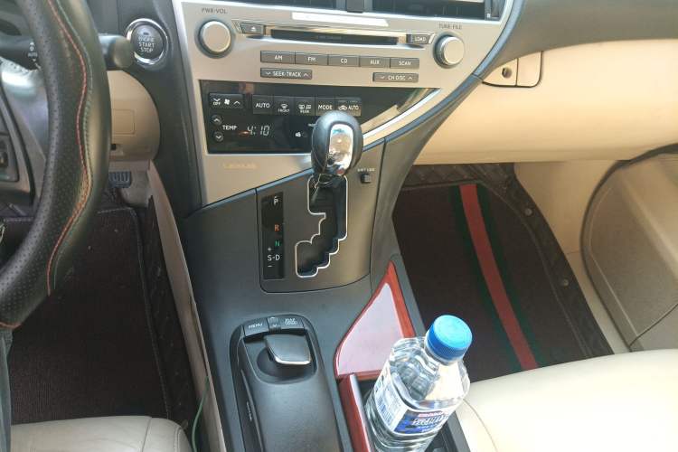 Used Lexus RX Classic 2011 270 Luxury Edition Gear Lever