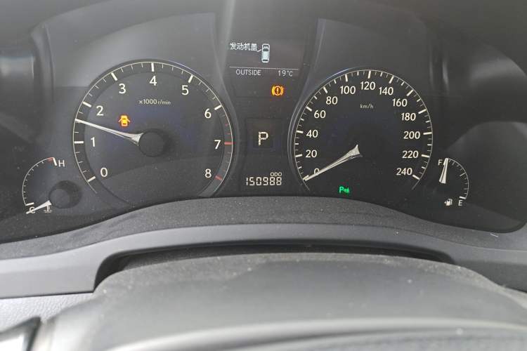 Used Lexus RX Classic 2011 270 Elite Edition Odometer Close Up