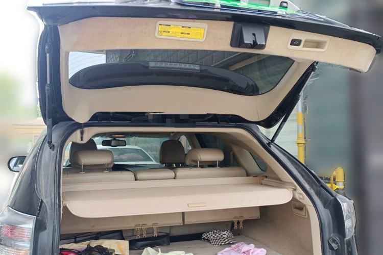 Used Lexus RX Classic 2011 270 Elegant Edition Trunk
