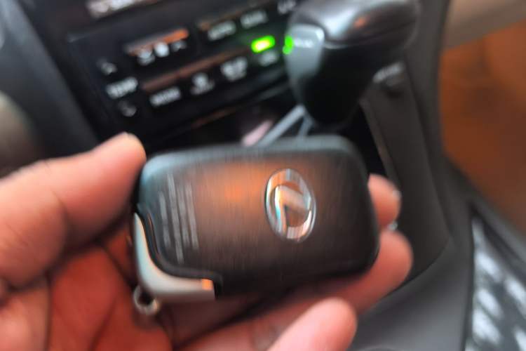 Used Lexus RX Classic 2011 270 Luxury Edition Vehicle Key