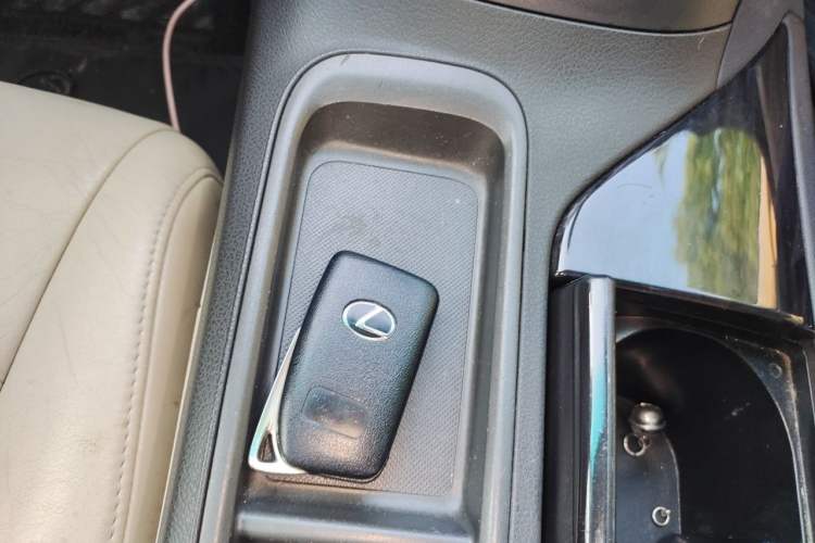 Used Lexus RX Classic 2011 270 Elegant Edition Vehicle Key