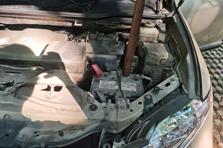 Used Lexus RX Classic 2011 270 Luxury Edition Engine Bay Left