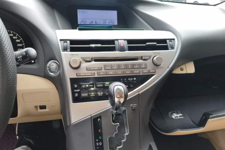 Used Lexus RX Classic 2011 270 Elegant Edition Audio And AC Panel