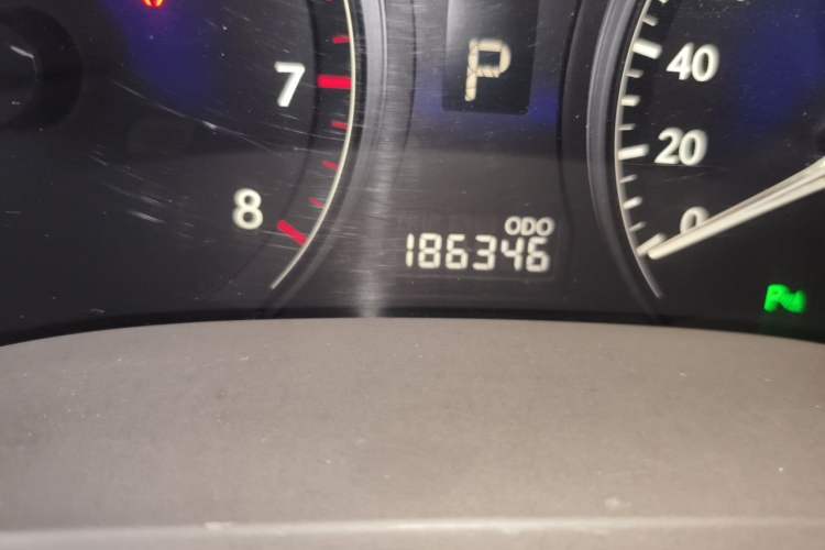 Used Lexus RX Classic 2011 270 Elegant Edition Odometer Close Up