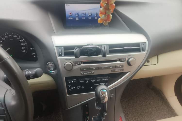 Used Lexus RX Classic 2011 270 Luxury Edition Audio And AC Panel