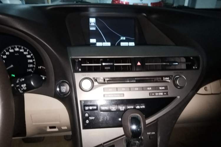 Used Lexus RX Classic 2011 270 Luxury Edition Audio And AC Panel