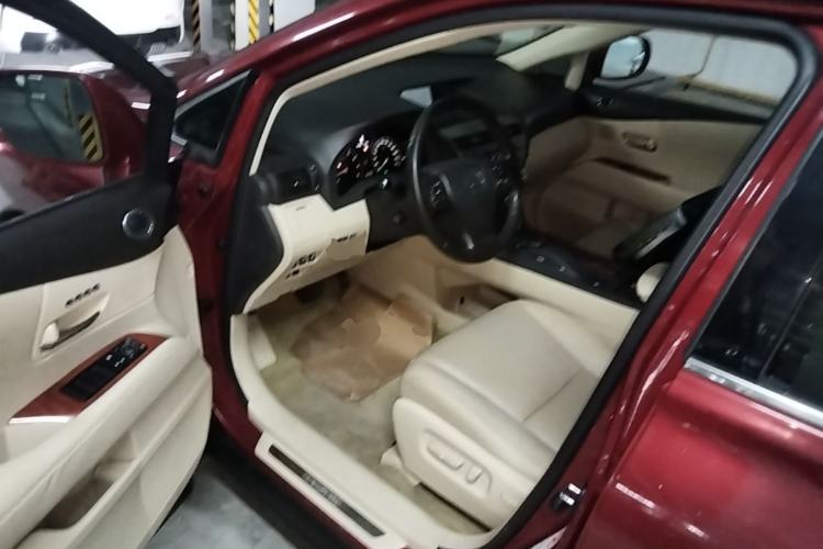 Used Lexus RX Classic 2011 270 Luxury Edition Driver Seat