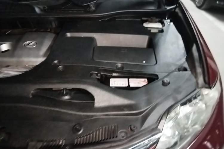 Used Lexus RX Classic 2011 270 Luxury Edition Engine Bay Left