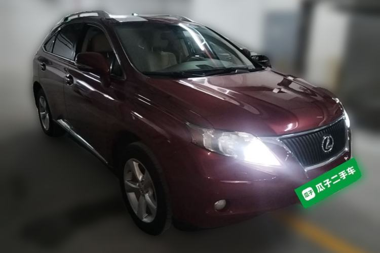 Used Lexus RX Classic 2011 270 Luxury Edition Front Right 45 Deg