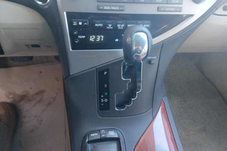 Used Lexus RX Classic 2011 270 Luxury Edition Gear Lever