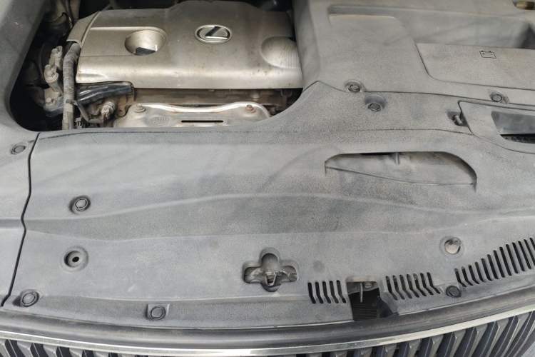 Used Lexus RX Classic 2011 270 Elegant Edition Engine Bay