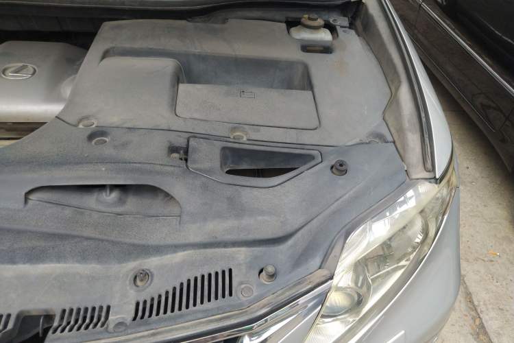 Used Lexus RX Classic 2011 270 Luxury Edition Engine Bay Left