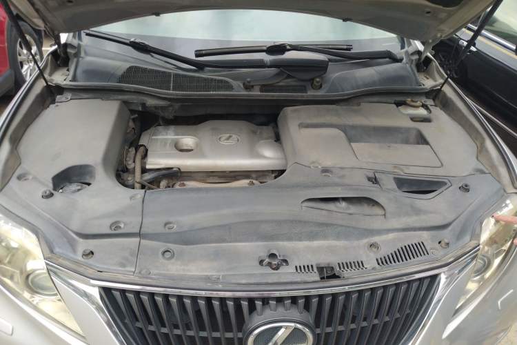 Used Lexus RX Classic 2011 270 Luxury Edition Engine Bay