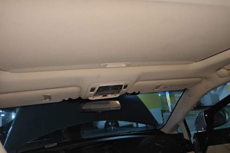 Used Lexus RX Classic 2011 270 Luxury Edition Headliner