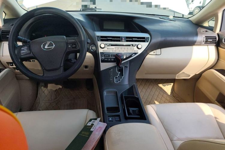 Used Lexus RX Classic 2011 270 Elegant Edition Center Console