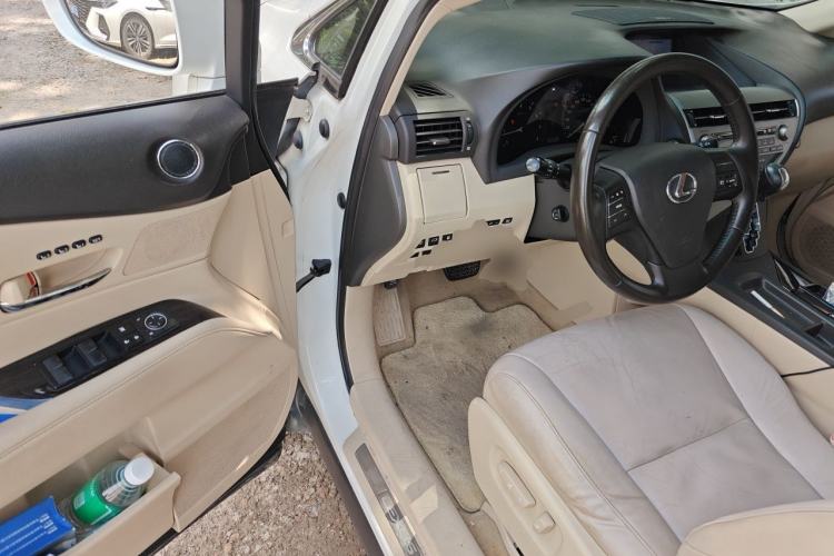 Used Lexus RX Classic 2011 270 Elegant Edition Driver Seat