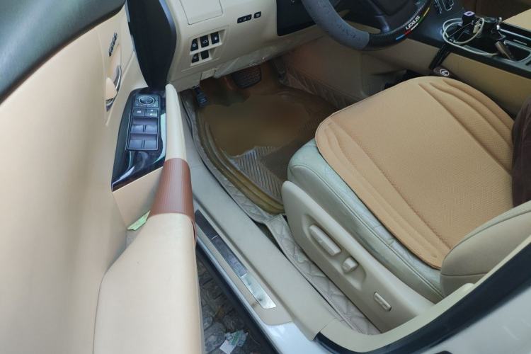 Used Lexus RX Classic 2011 270 Elegant Edition Driver Seat