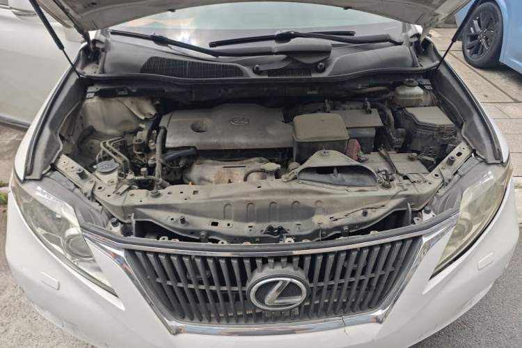 Used Lexus RX Classic 2011 270 Elegant Edition Engine Bay