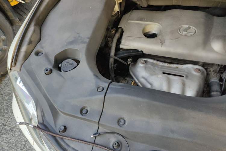 Used Lexus RX Classic 2011 270 Elegant Edition Engine Bay Right
