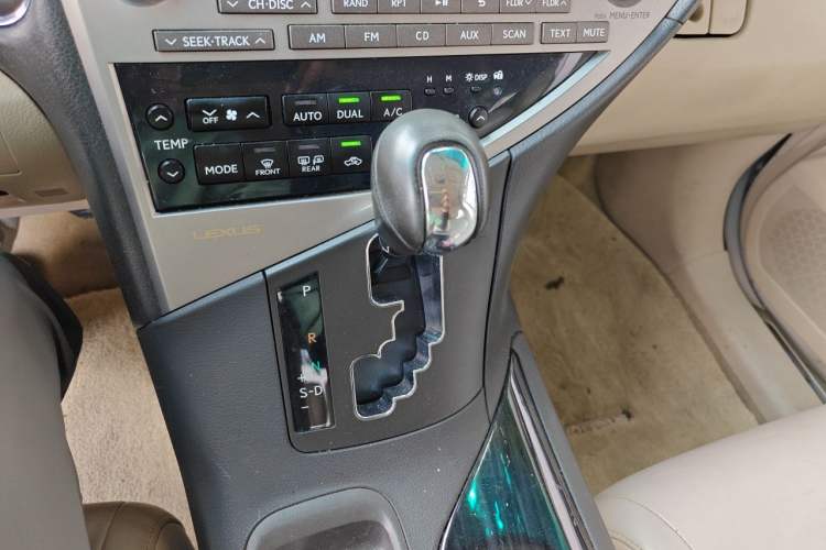 Used Lexus RX Classic 2011 270 Elegant Edition Gear Lever