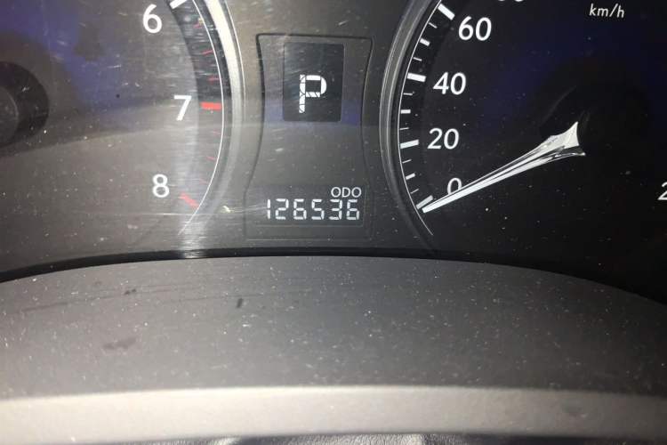 Used Lexus RX Classic 2011 270 Luxury Edition Odometer Close Up