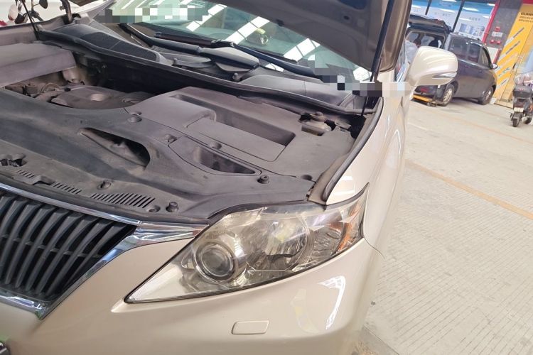 Used Lexus RX Classic 2011 270 Elegant Edition Engine Bay Left