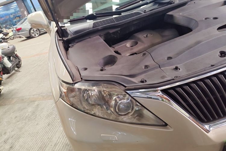 Used Lexus RX Classic 2011 270 Elegant Edition Engine Bay Right