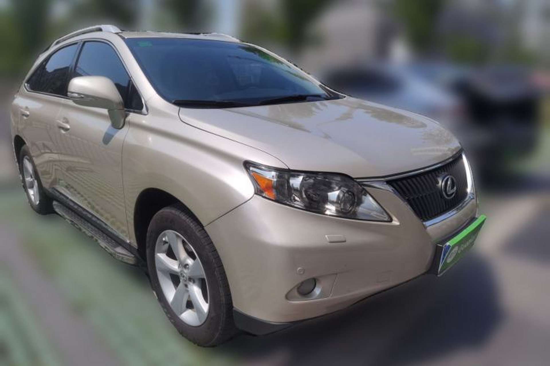 Used Lexus RX Classic 2011 270 Luxury Edition Front Right 45 Deg