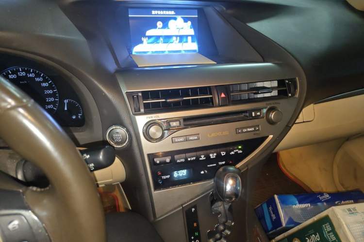 Used Lexus RX Classic 2012 270 Luxury Edition Audio And AC Panel