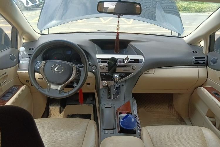 Used Lexus RX Classic 2012 270 Luxury Edition Center Console