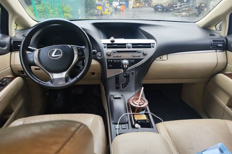 Used Lexus RX Classic 2012 270 Luxury Edition Center Console