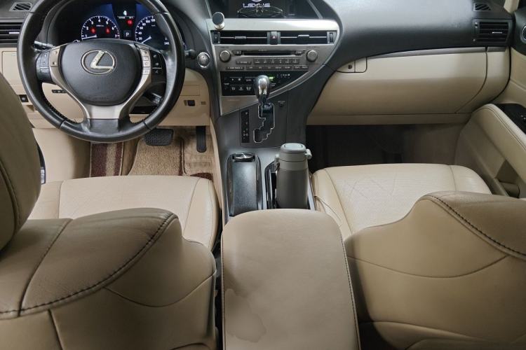 Used Lexus RX Classic 2012 350 Elegant Edition Center Console