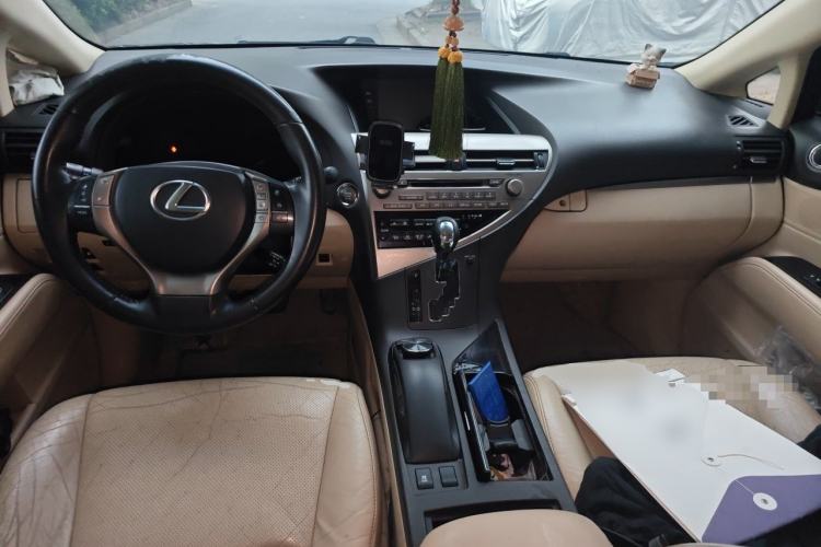 Used Lexus RX Classic 2012 270 Elegant Edition Center Console