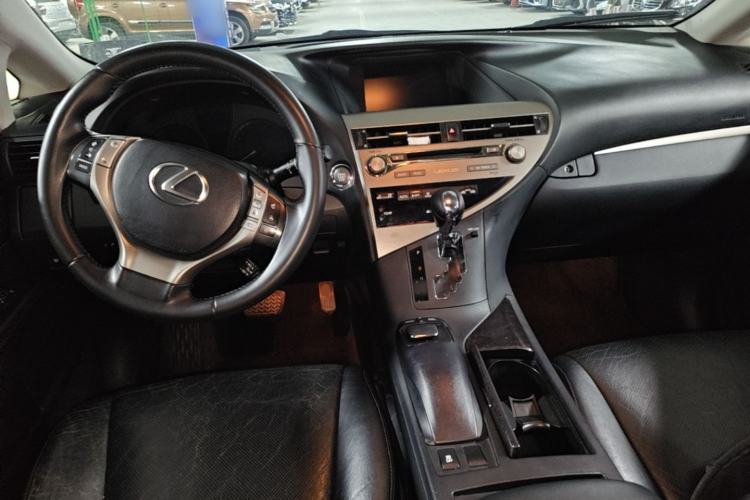 Used Lexus RX Classic 2012 270 Luxury Edition Center Console