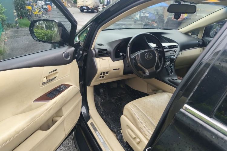 Used Lexus RX Classic 2012 270 Luxury Edition Driver Seat