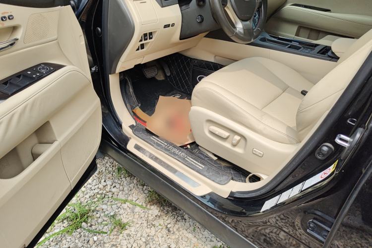Used Lexus RX Classic 2012 350 Elegant Edition Driver Seat