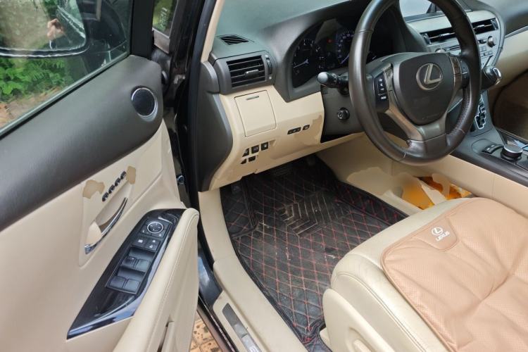 Used Lexus RX Classic 2012 270 Elegant Edition Driver Seat