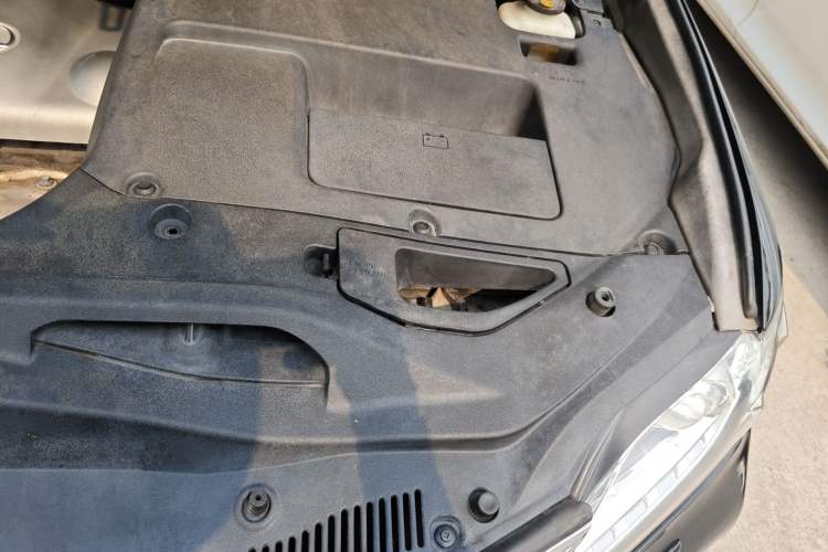 Used Lexus RX Classic 2012 270 Elegant Edition Engine Bay Left