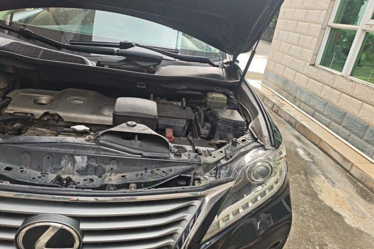 Used Lexus RX Classic 2012 270 Elegant Edition Engine Bay Left