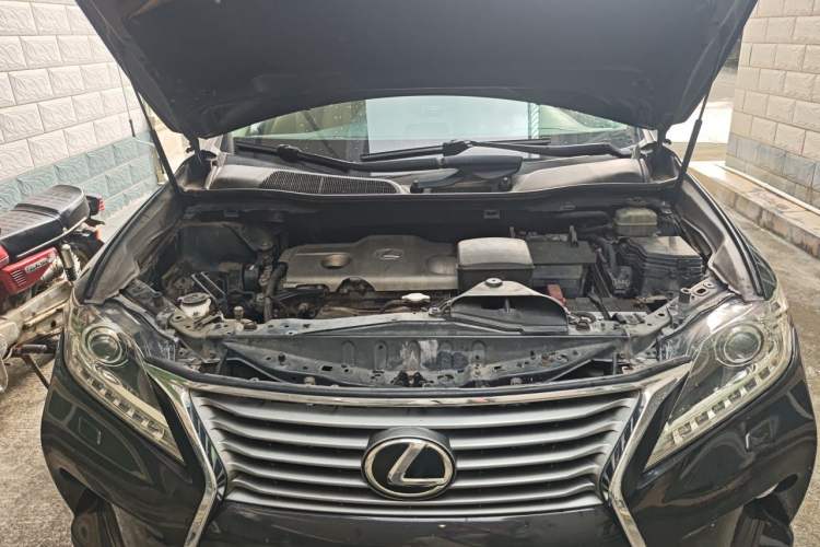 Used Lexus RX Classic 2012 270 Elegant Edition Engine Bay