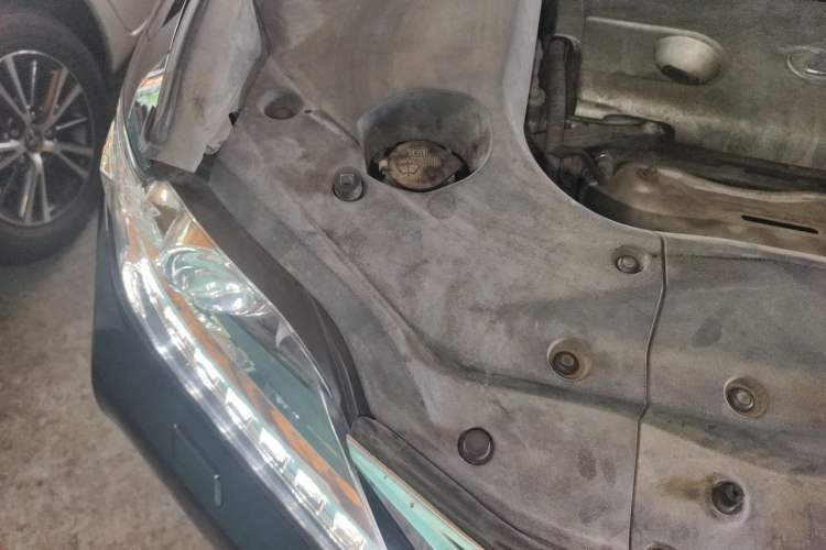 Used Lexus RX Classic 2012 270 Elegant Edition Engine Bay Right